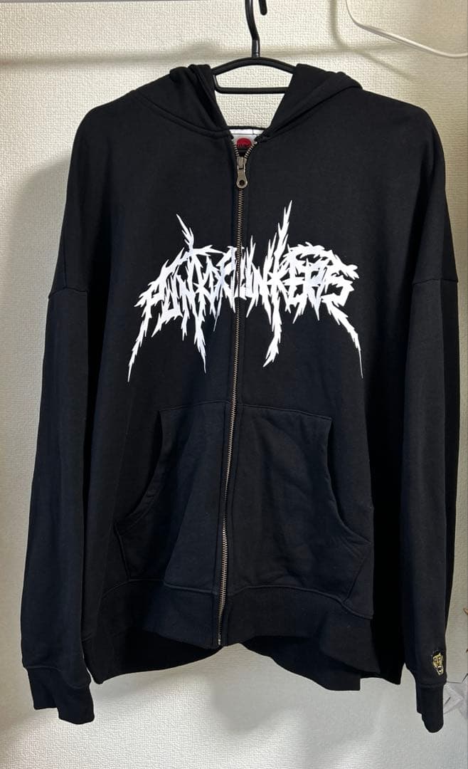 パンクドランカーズ一回着用トゲトゲZIPパーカ