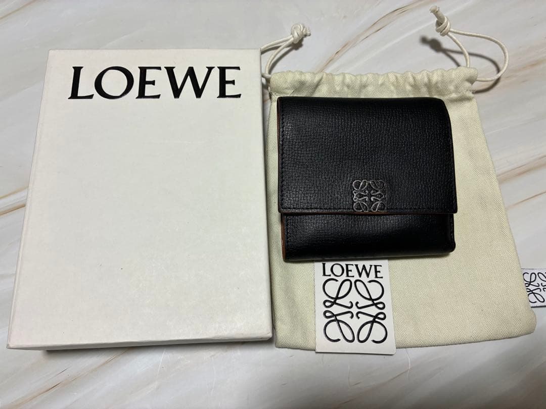 LOEWE 三つ折り財布 ブラック