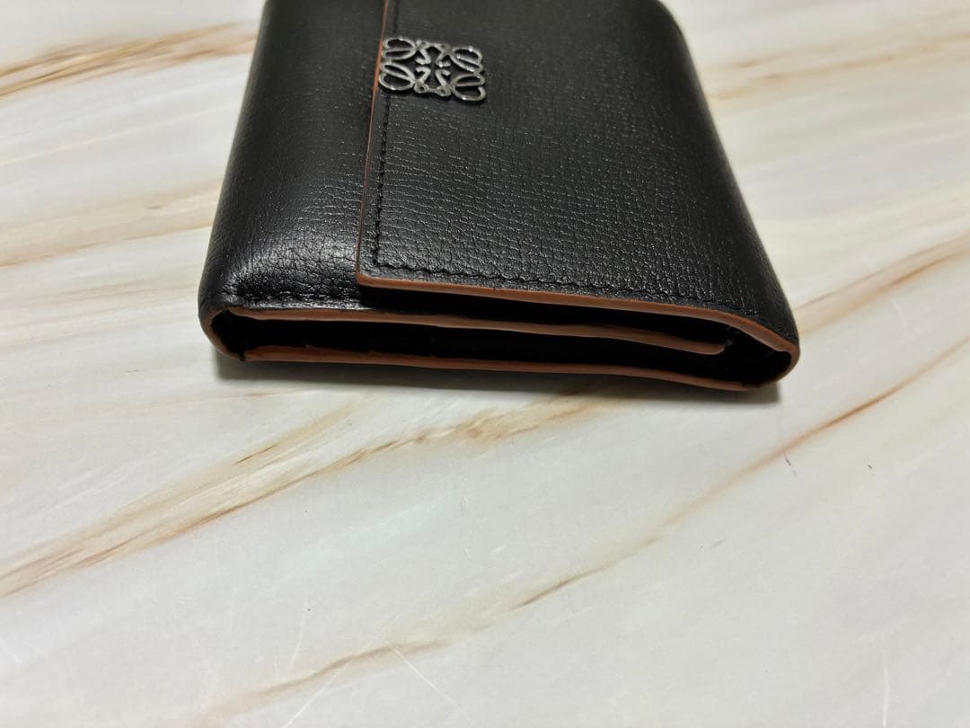 LOEWE 三つ折り財布 ブラック