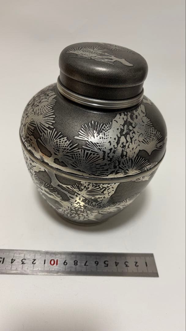 錫器 茶壷 茶器 高さ17.5㎝ 幅14㎝