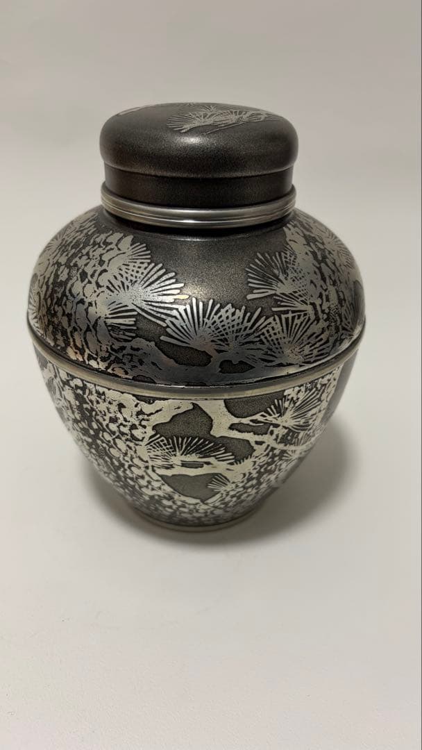 錫器 茶壷 茶器 高さ17.5㎝ 幅14㎝