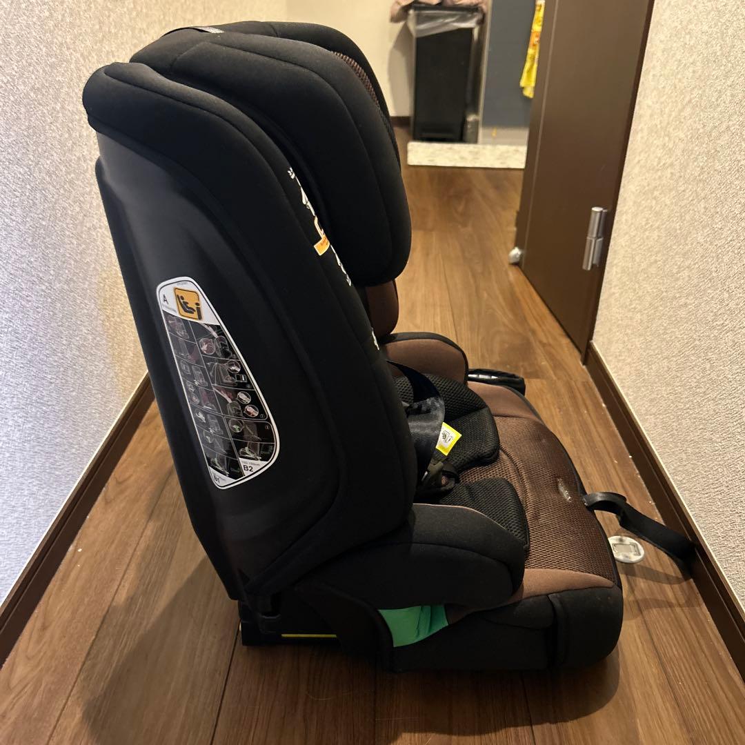 ①Nebio ジュニア　ポップピットG ISOFIX対応新安全基準R129