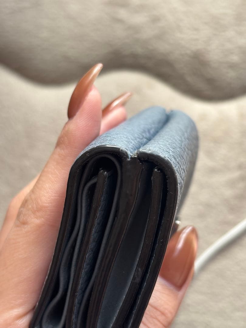 FENDI 三つ折り財布 ピーカブー　ブルー