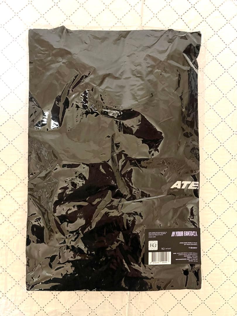 ATEEZ In Your Fantasy ツアーTシャツ