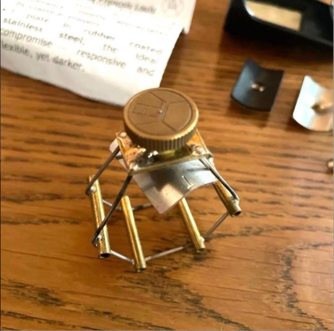 Francois Louis サックスリガチャー 交換可能プレート付き