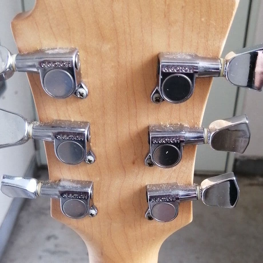 aria pro2のBurnyダブルカッタウェイ調整済み激鳴り