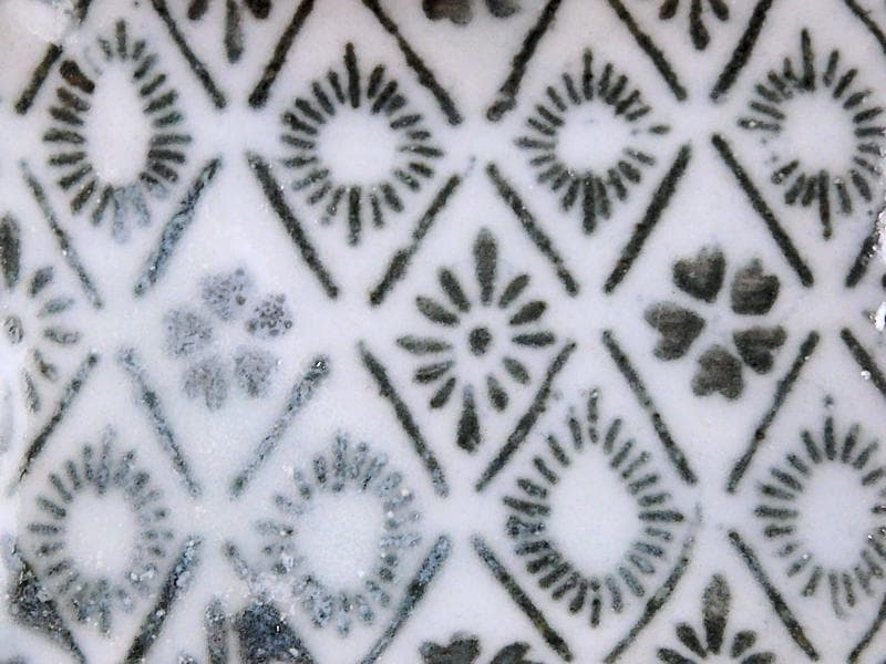 古伊万里　型刷印判　桜に菊花紋　変形皿　D288AS-CWf