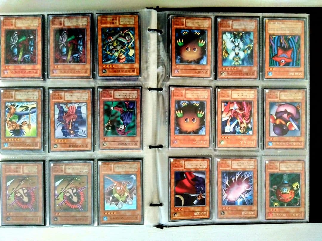 遊戯王カード引退品 まとめ売り♥1800枚以上♥