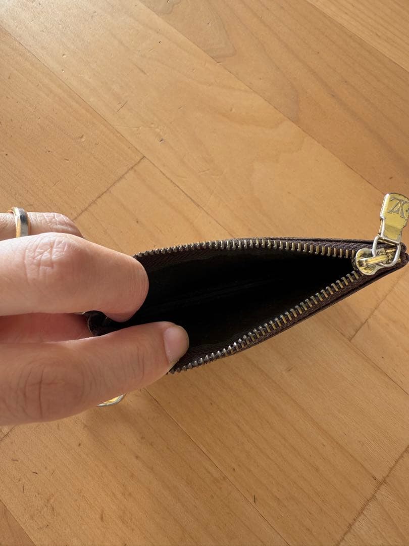 ルイ・ヴィトン ダミエ ケース