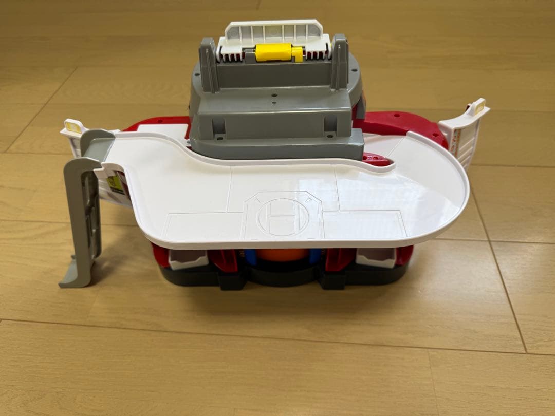 トミカビームで出動!大回転ファイヤーステーション+トミカビーム ポンプ消防車