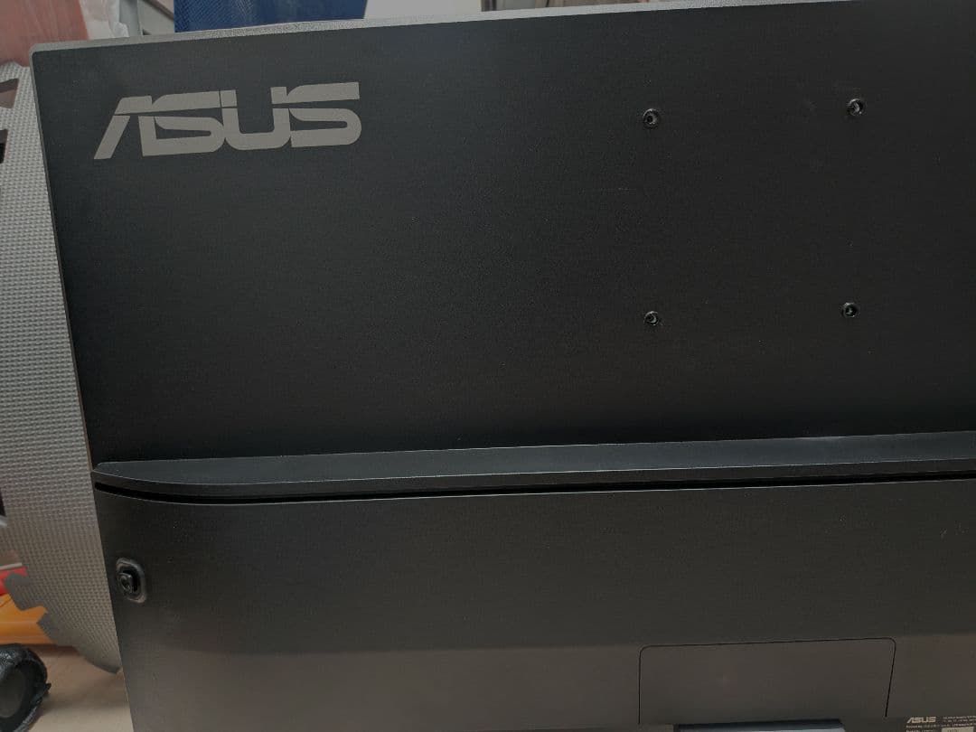 ASUS 4K UHD 31.5型 ディスプレイ モニター VA32UQ