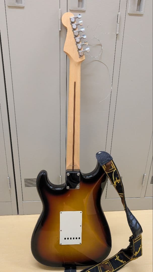 Fender Stratocaster サンバースト japan