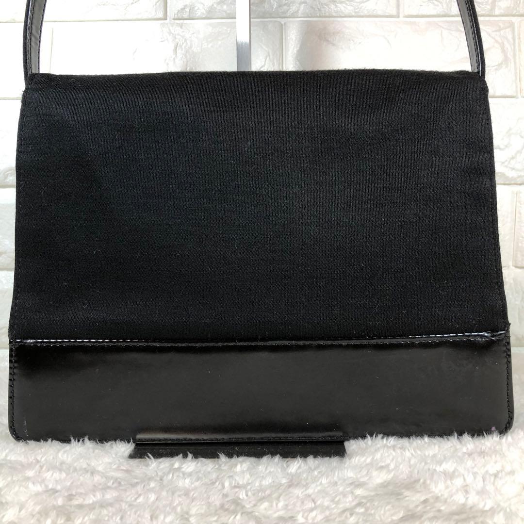 CHANEL シャネル ショルダーバッグ ココマーク エナメル ワンショルダー