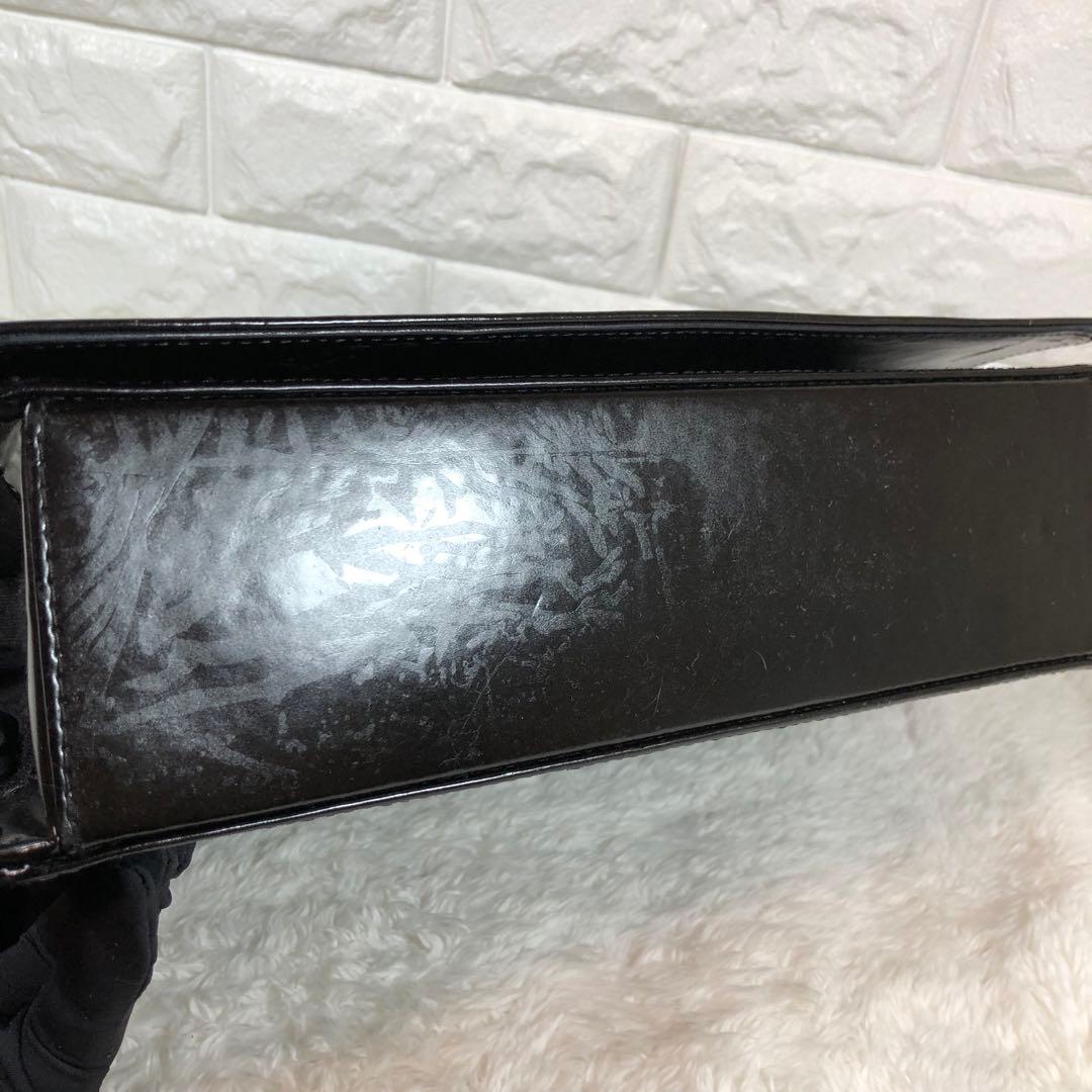 CHANEL シャネル ショルダーバッグ ココマーク エナメル ワンショルダー