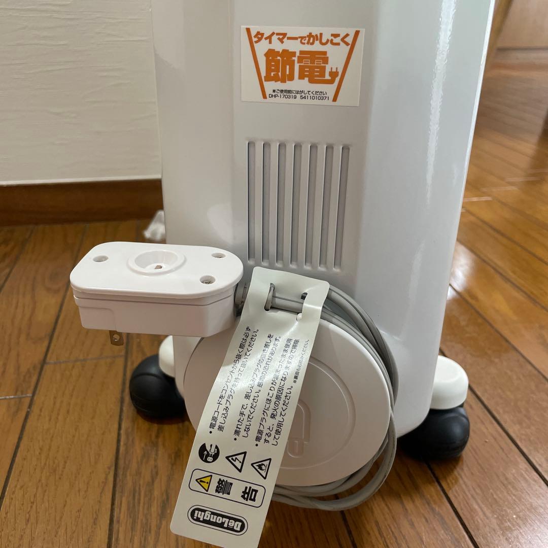 ◎極美品◎デロンギ アミカルド オイルヒーター RHJ35M1015-BK