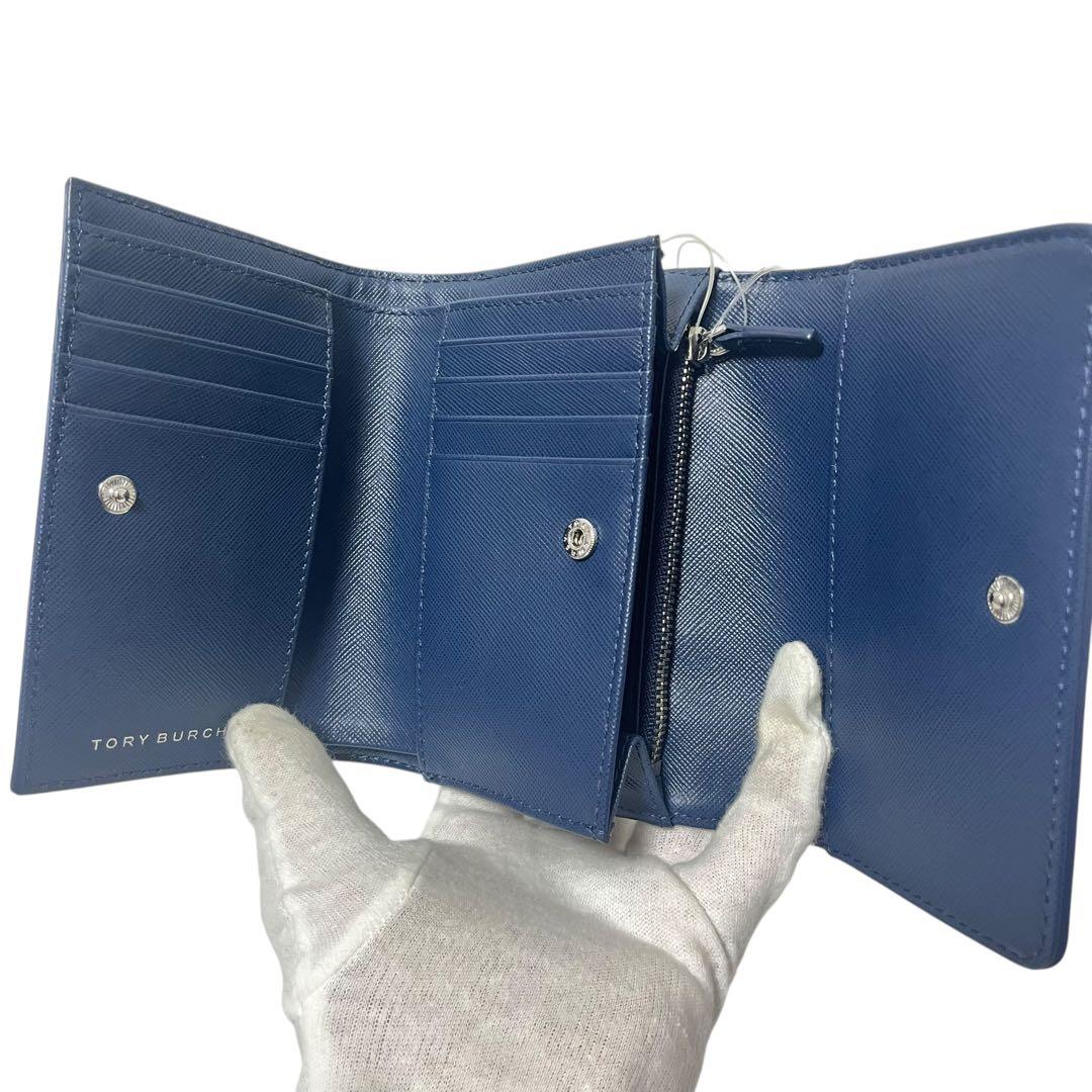新品　ToryBurch 三つ折り財布パンチングレザー 花柄カットワーク