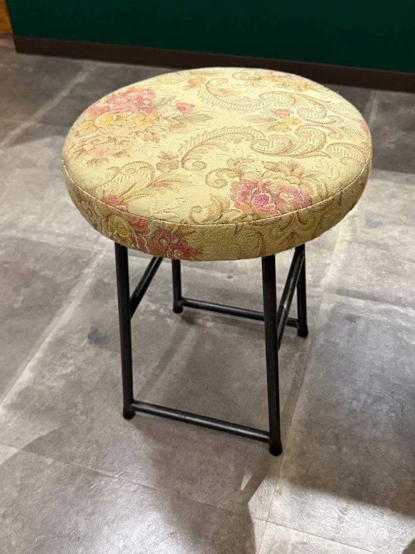 【レチェオ】花柄円形スツール　アンティーク風　オリジナル　6脚セット