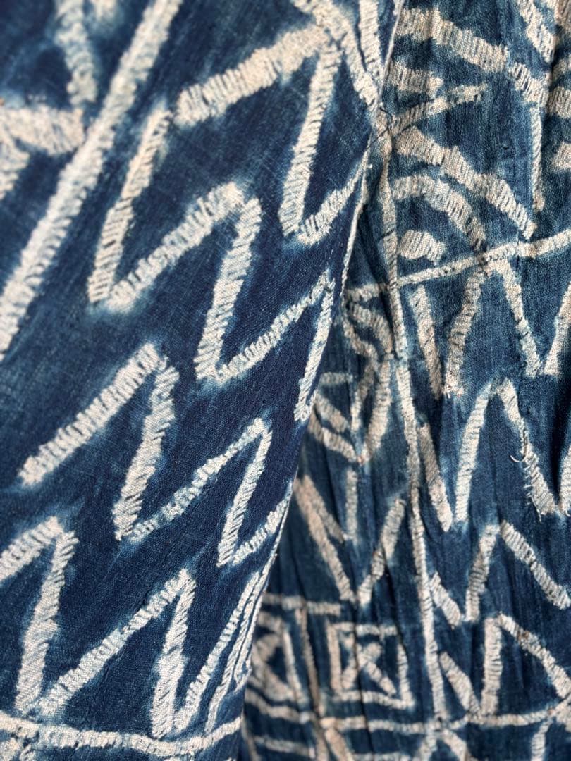 754 アフリカヴィンテージ カメルーン バミレケ族 藍染 ンドップ 古布 希少