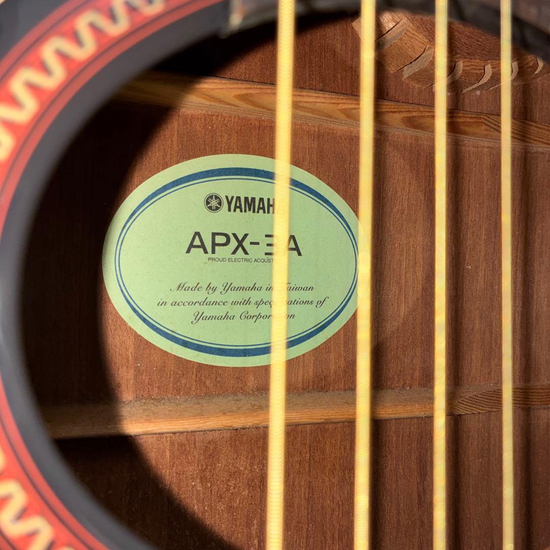 YAMAHAの人気エレアコ APX-3Aです　激美品
