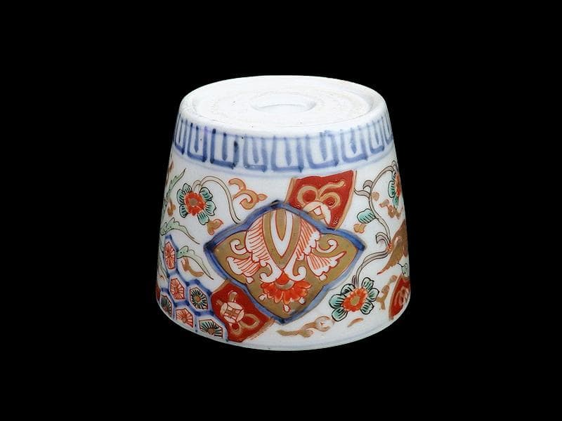 古伊万里　花に七宝紋　菊花四方襷紋に鳳凰の図　蕎麦猪口　E209AS-CXg