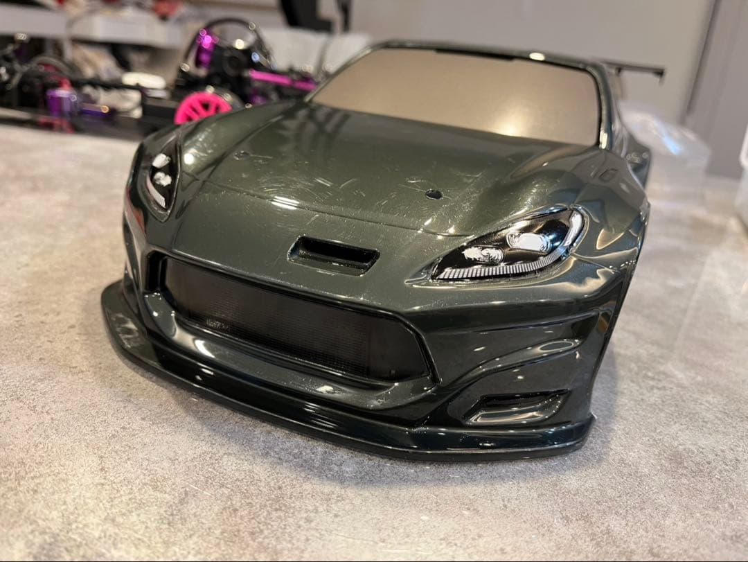 そ*う様 ラジコンボディ ヨコモ ドリフト用塗装済 GR86 ガンメタ