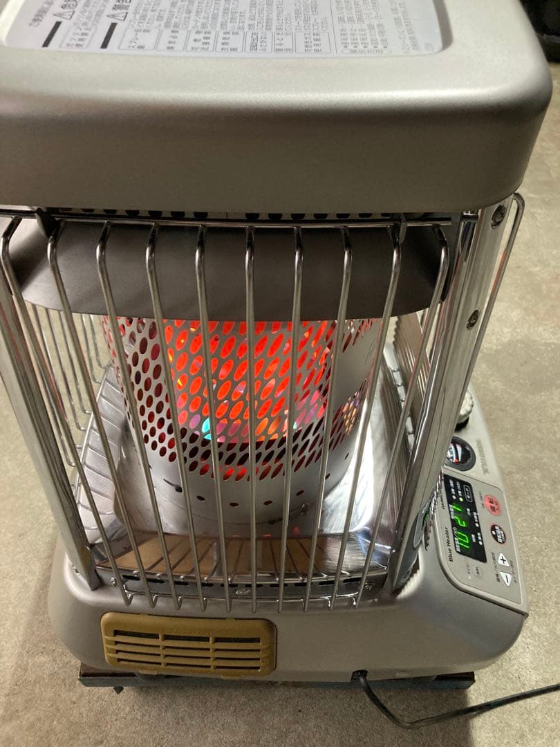 【送料無料❕】業務用ストーブ ダイニチブルーヒーター FM-104Ｆ⑱