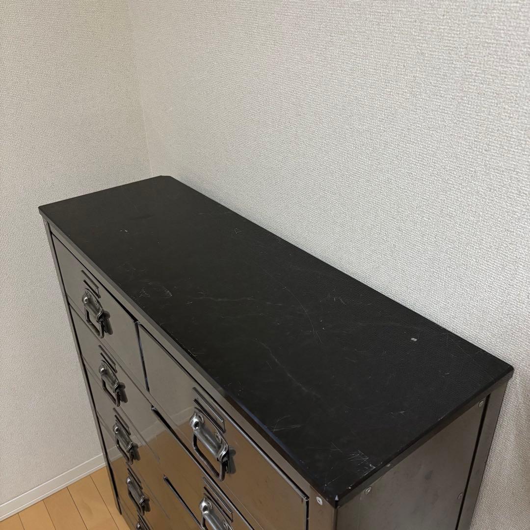 vintage インダストリアル　スチールキャビネット