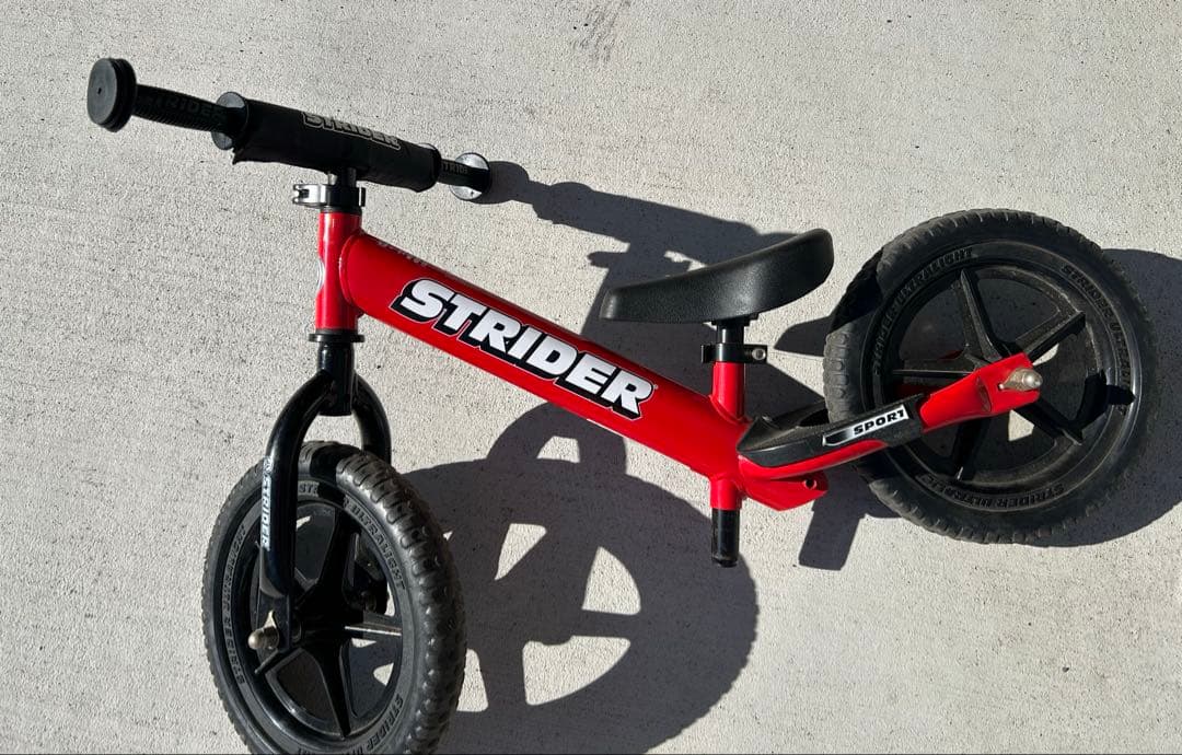 STRIDER バランスバイク SPORT 赤