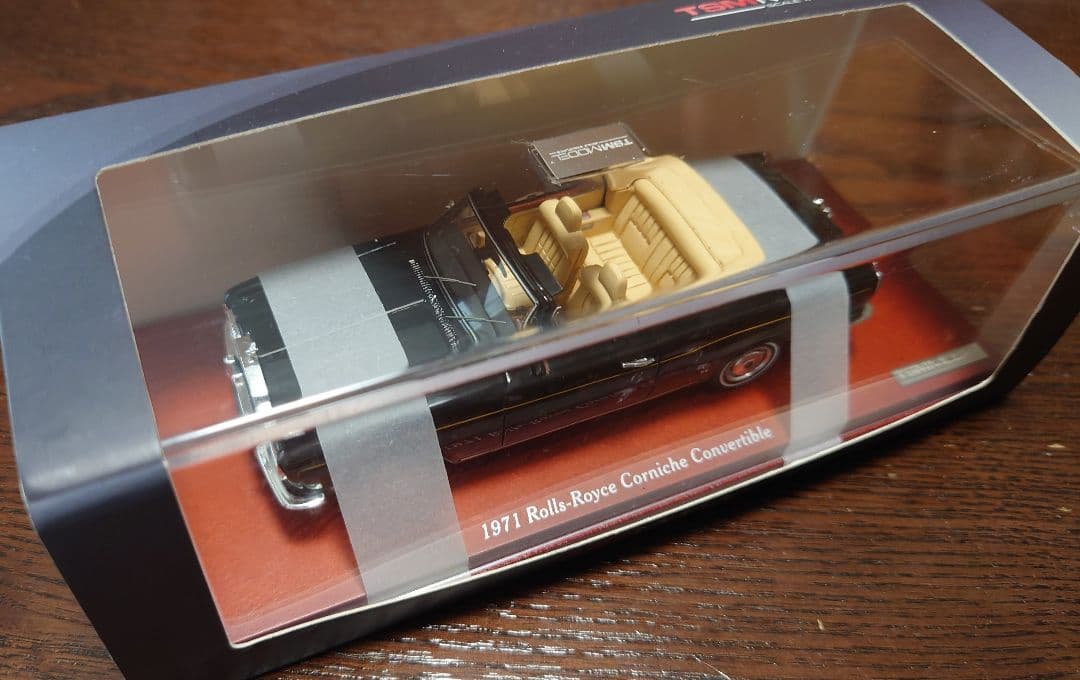 ミニカー 1971 Rolls-Royce Corniche Convertible