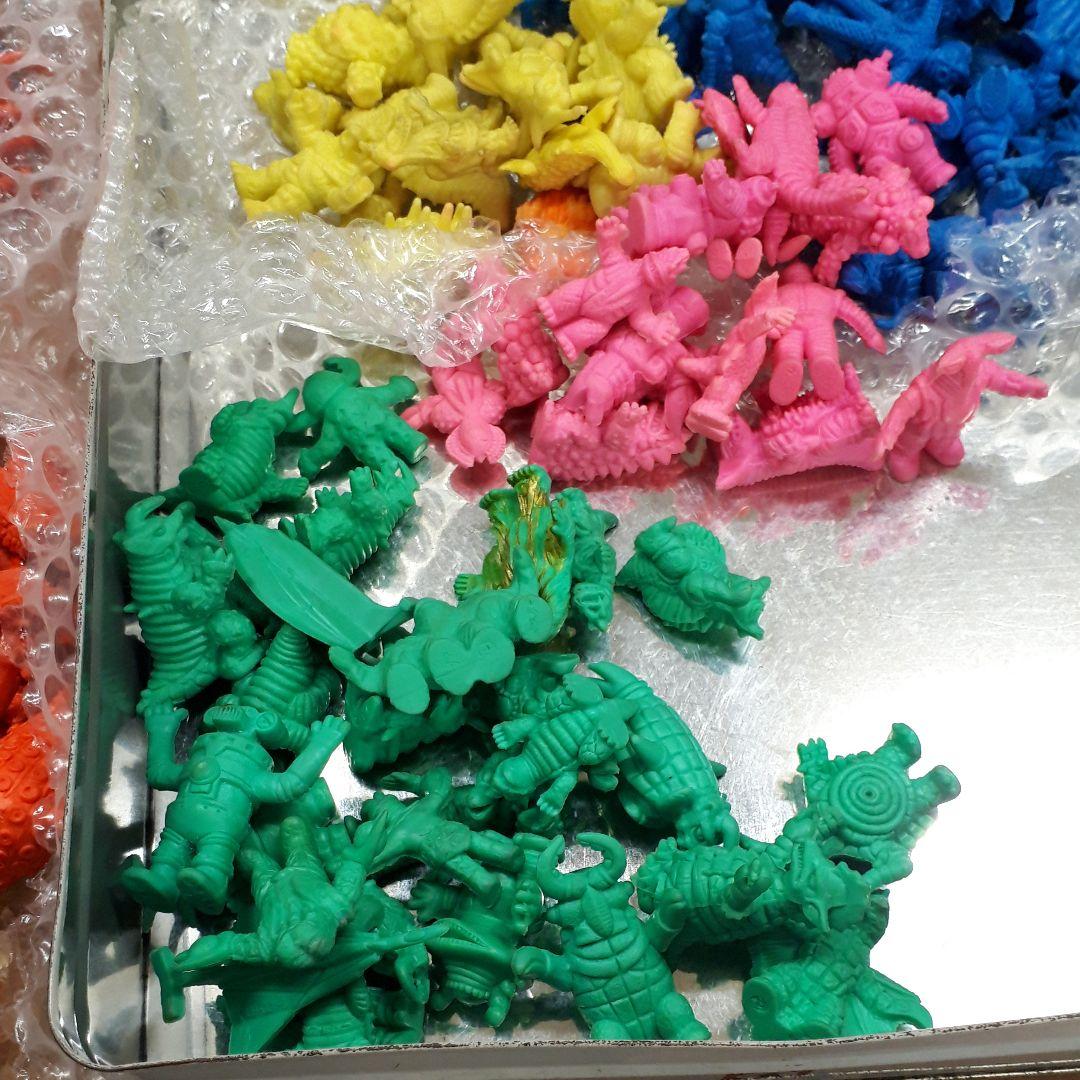 ウルトラマン　怪獣消しゴム