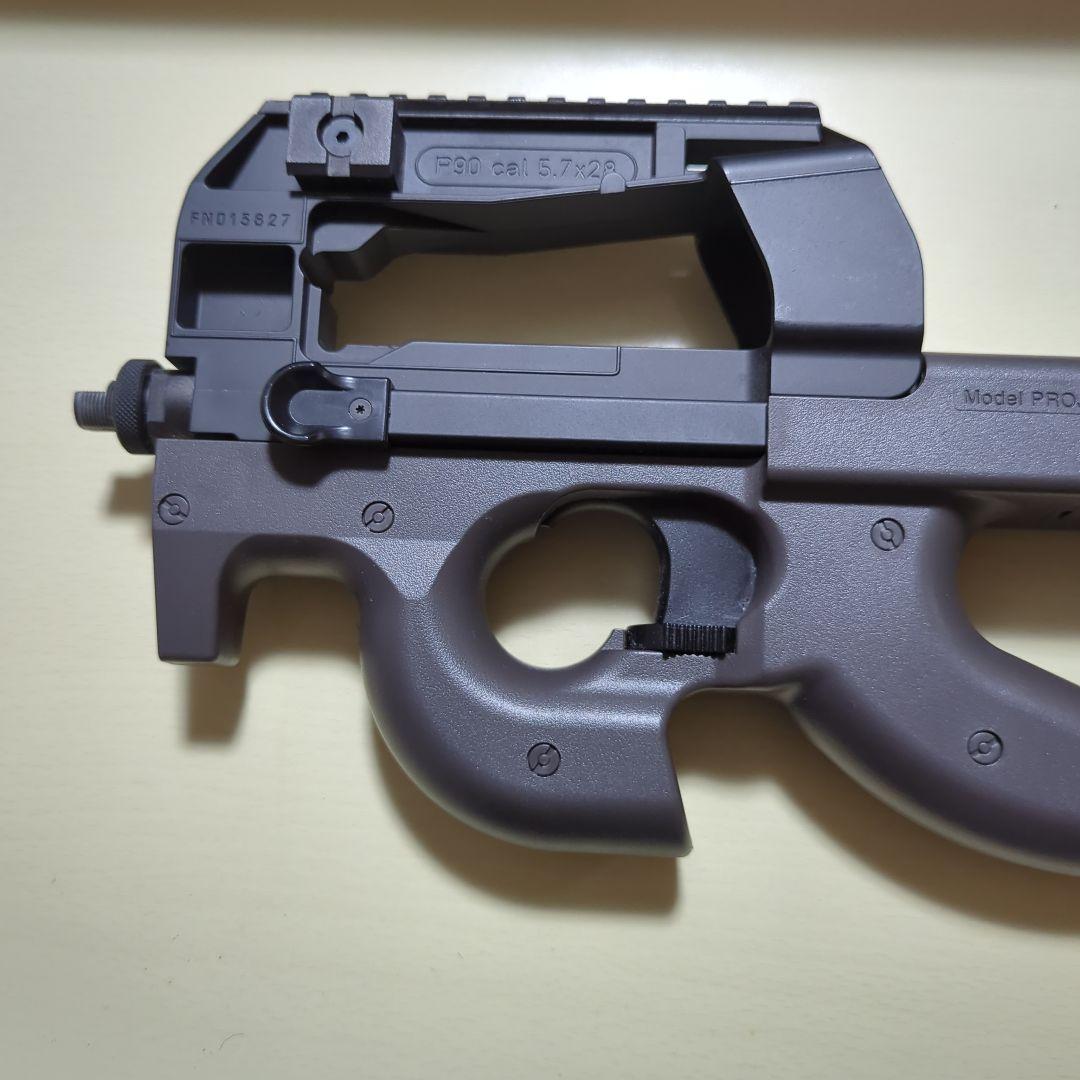 P-90TR 電動ガン ショートサイレンサー付き