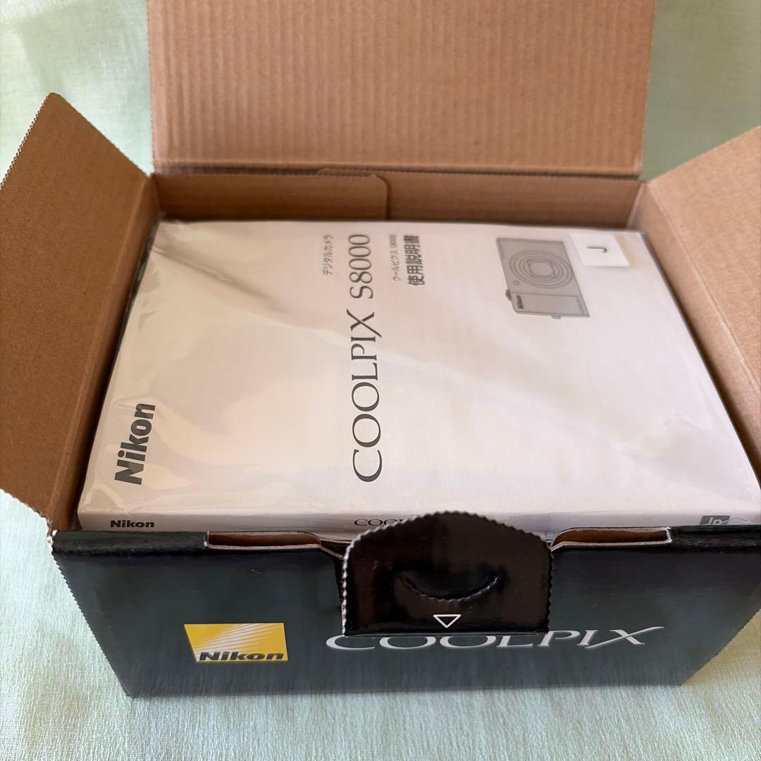 Nikon COOLPIX S8000 シルバー