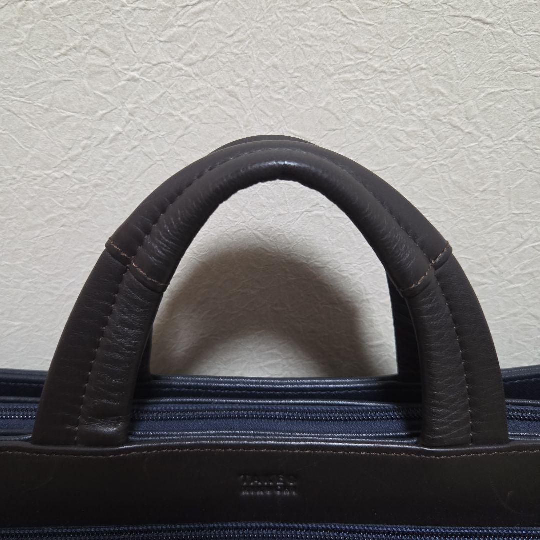 タケオキクチ ビジネスバッグ ダークブルー レザー A4 2WAY