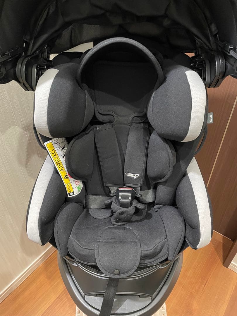 チャイルドシート AKO