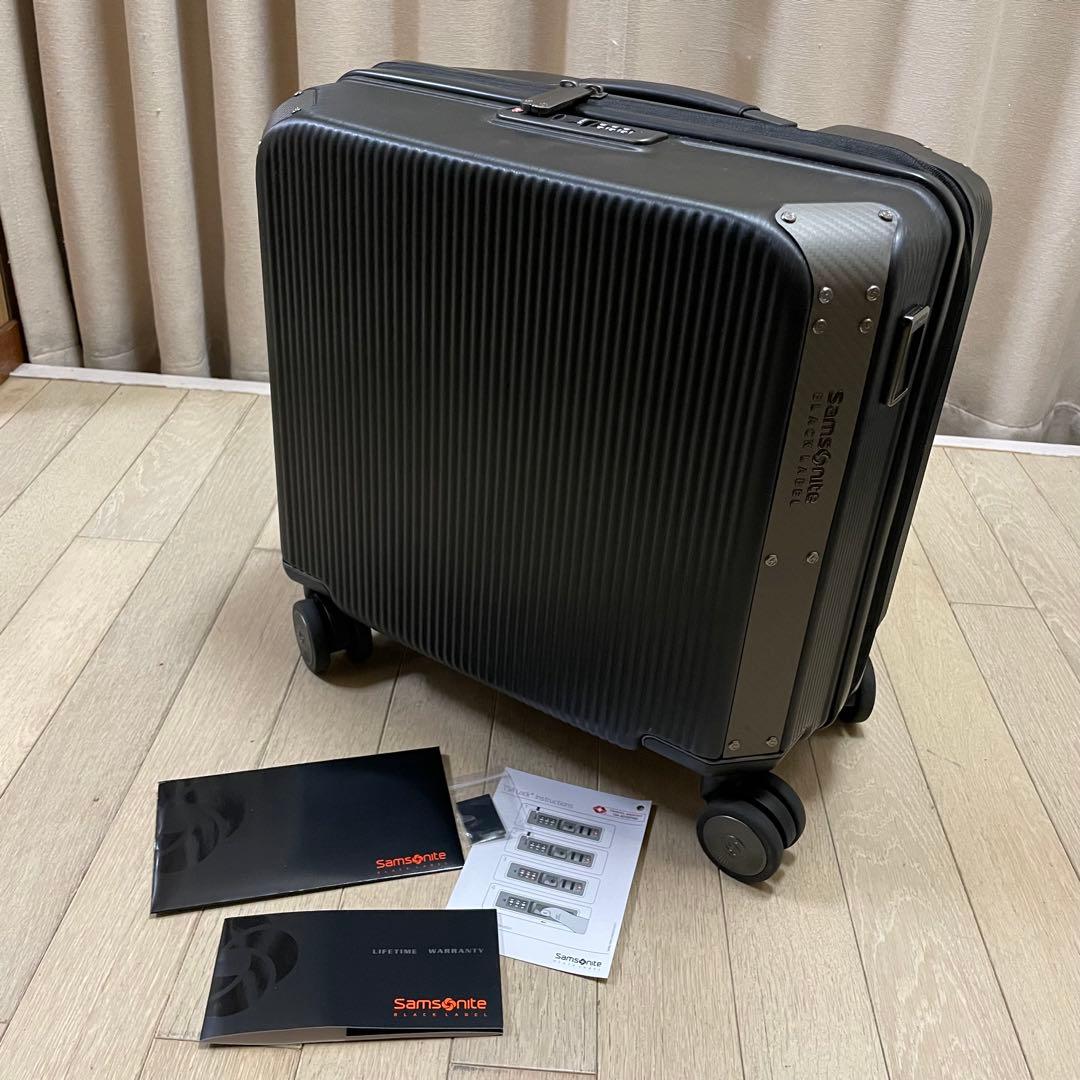 デメキン　サムソナイト　ブラックレーベル　4輪　キャリーケース　ファントム
