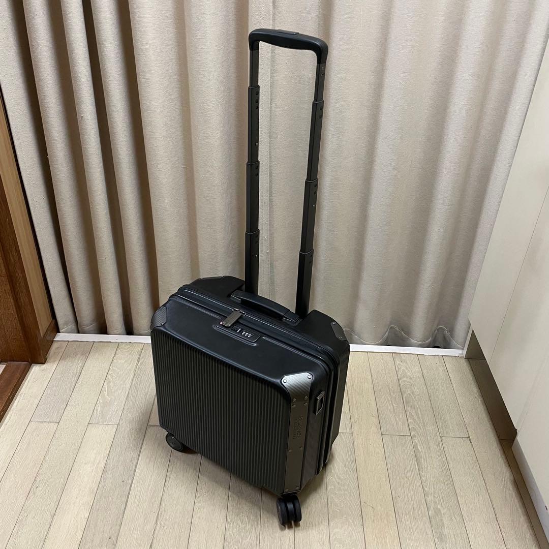 デメキン　サムソナイト　ブラックレーベル　4輪　キャリーケース　ファントム