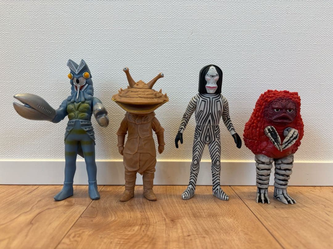 ウルトラ怪獣シリーズ　怪獣ソフビ17体セット バンダイ