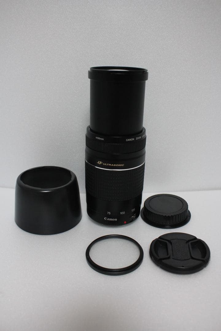 迫力の300㎜/フード付/望遠レンズ　Canon EF75-300㎜