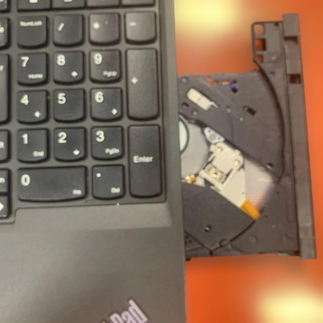 Windows11 ノートパソコン DVD付き　爆速SSD搭載 Core i5