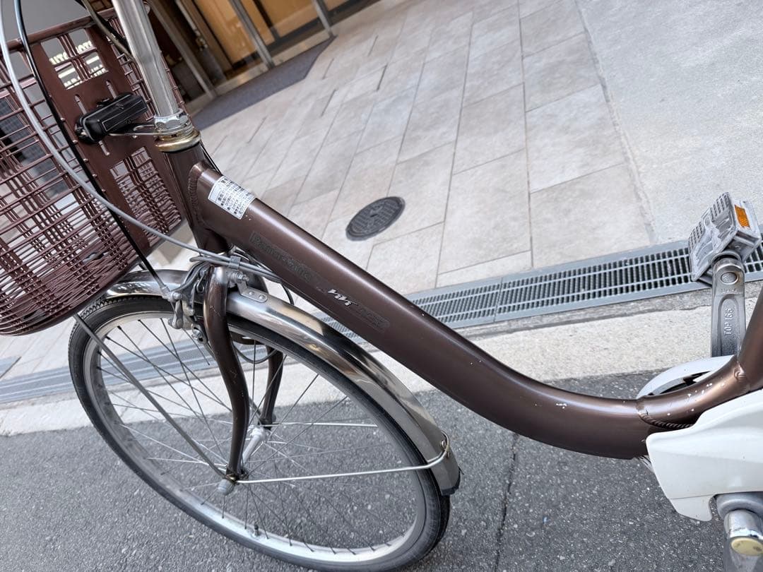 大阪府　パナソニック　電動アシスト自転車 ブラウン 前バスケット付き