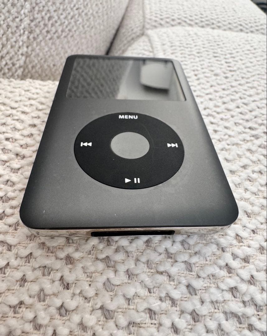 【極美品】iPod classic 第6世代 160GBブラック 新品バッテリー