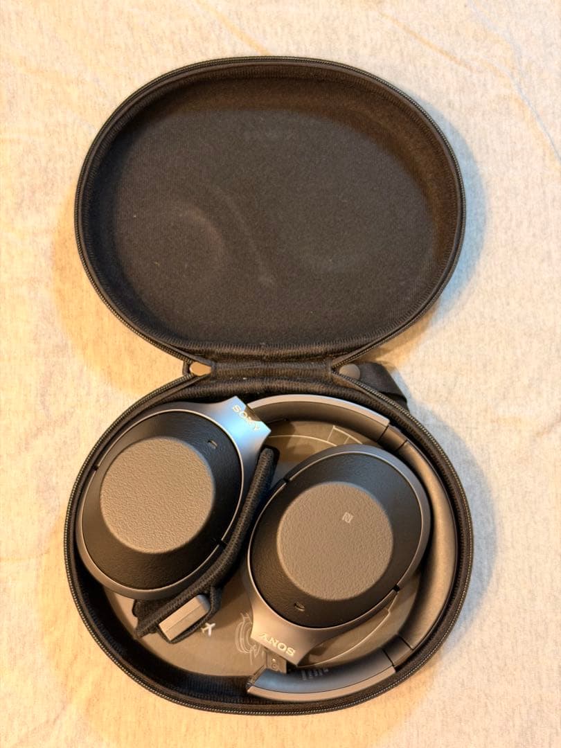 ヘッドホン SONY WH-1000XM2