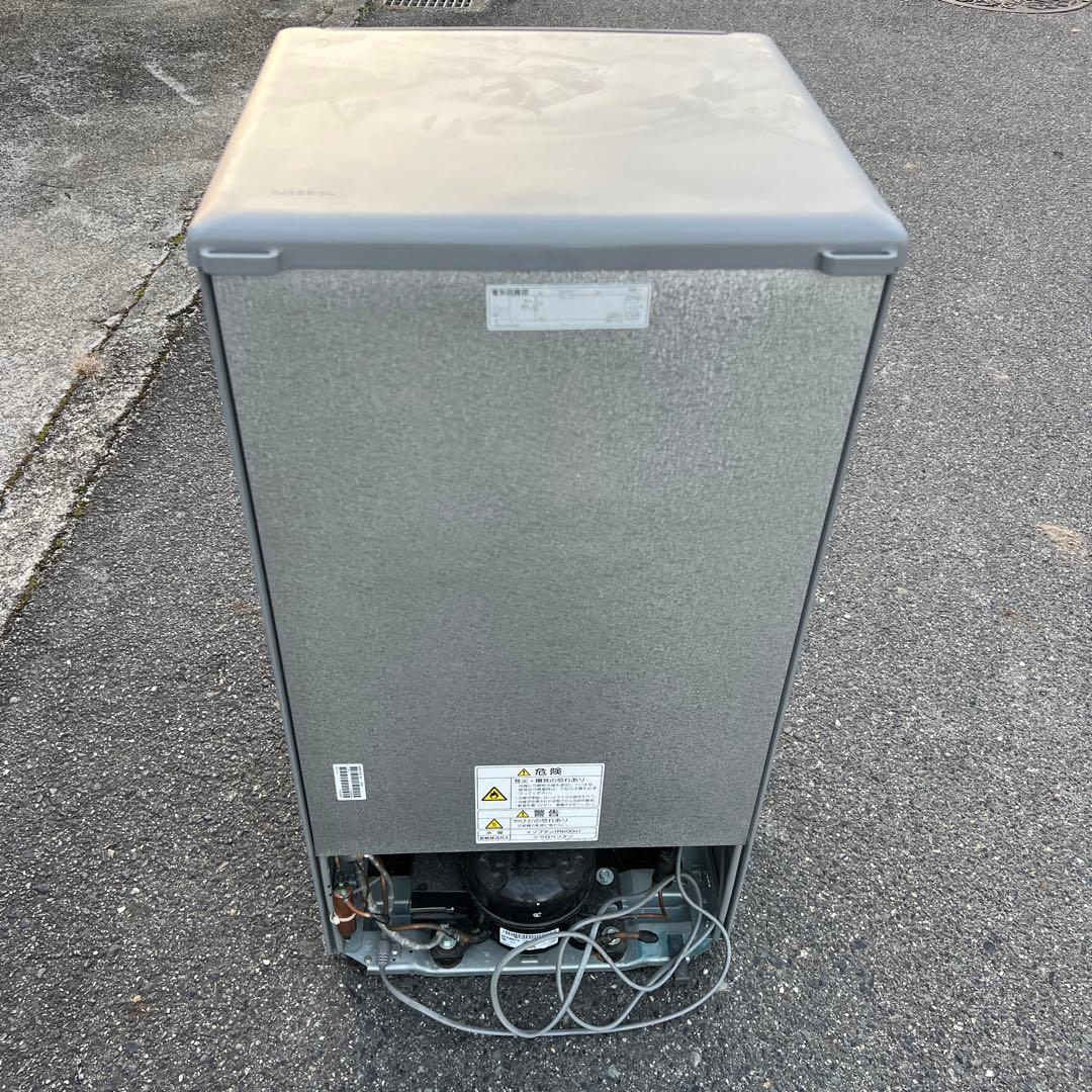 ♥️送料無料♥️AQUA 冷蔵庫 75リットル AQR-81E