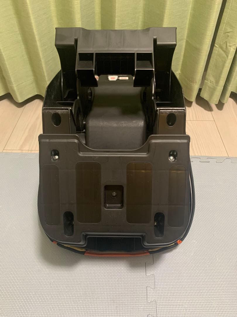 XamFire@K 断捨離中  RECARO チャイルドシート