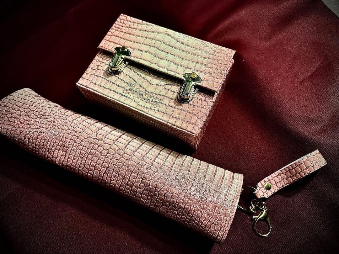 月末SALE！Pvt.Workshop 極CL 本革　デッキケース　ハーフ