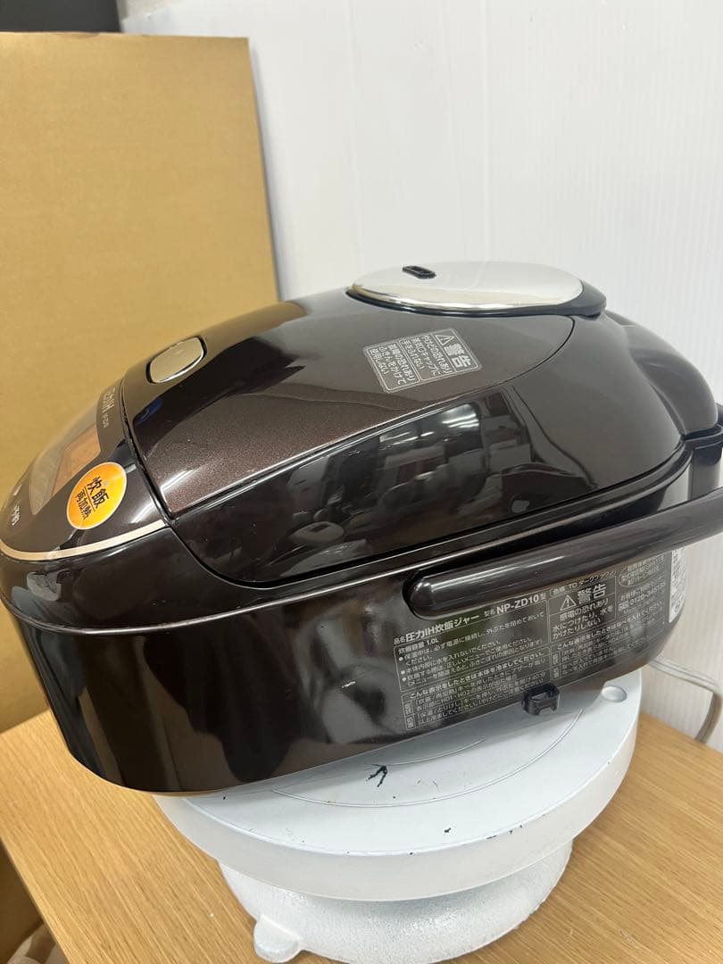 象印 圧力IH炊飯器 NP-ZD10 5.5合炊き 2018年製