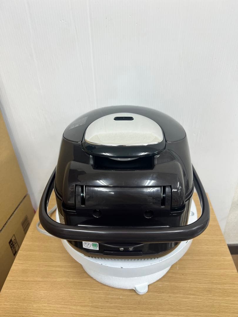 象印 圧力IH炊飯器 NP-ZD10 5.5合炊き 2018年製