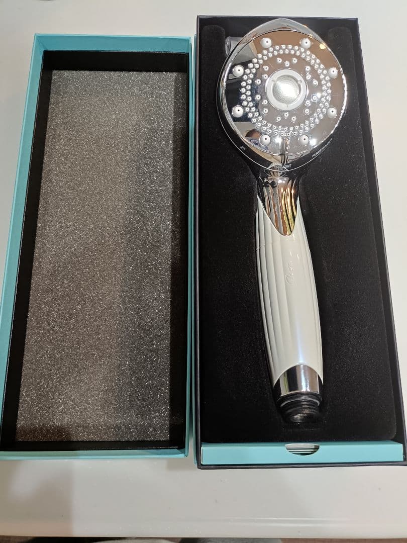 リファシャワーヘッド