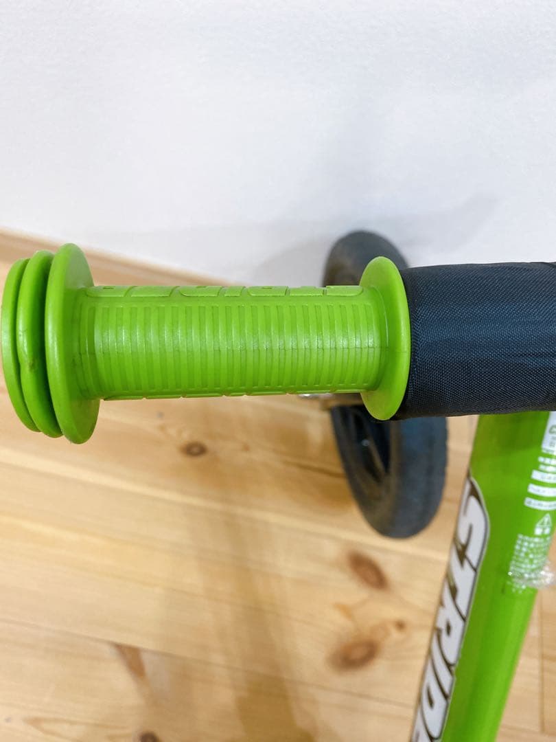 STRIDER バランスバイク グリーン 12インチ