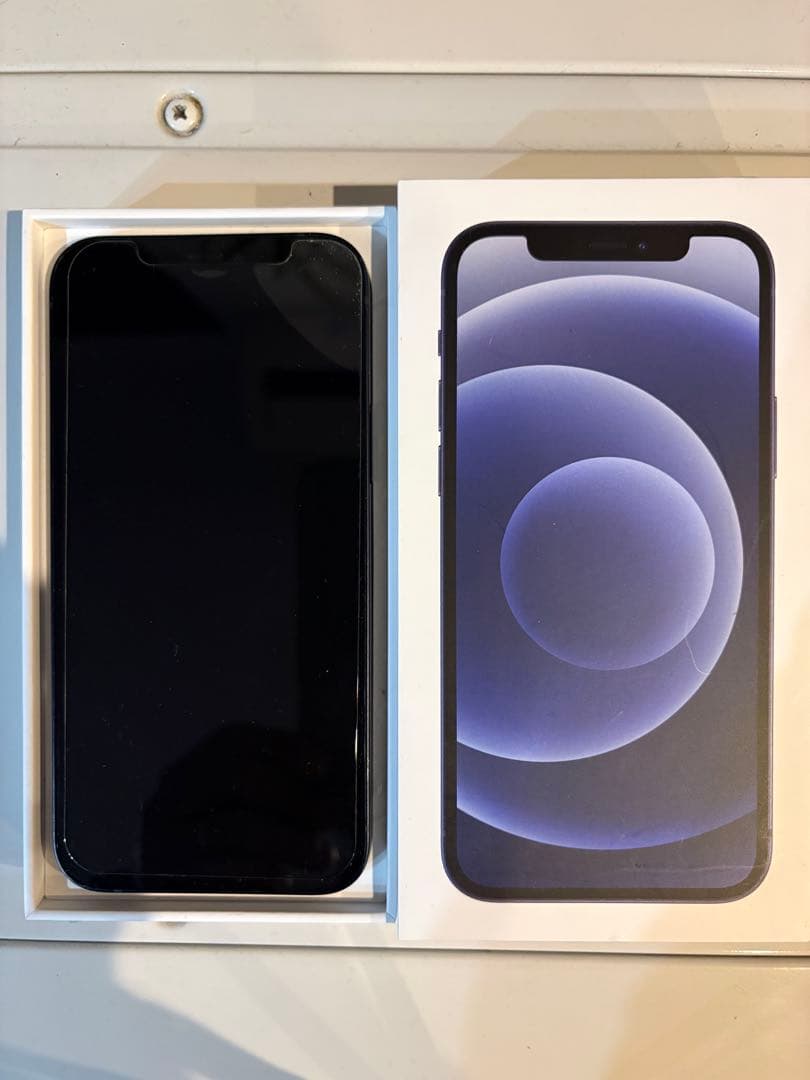 Apple iPhone 12 ブラック64GB